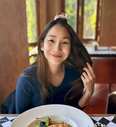 Qiana Lee